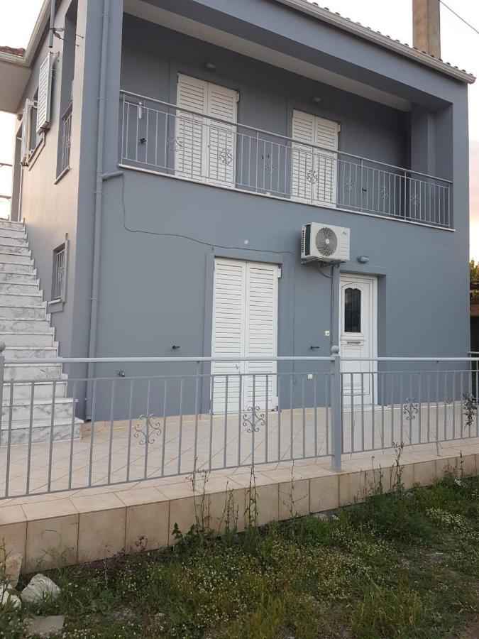 Eva'S Apartments Nafpaktos Exterior foto